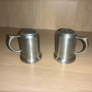 Preisner Pewter Salt and Pepper Shakers model 2172  Tankard style